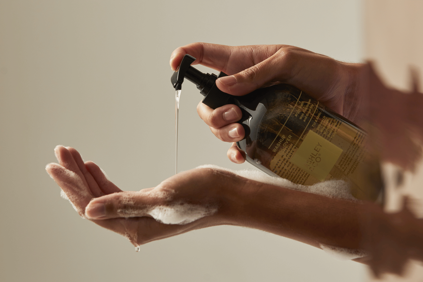 BATH & BODY