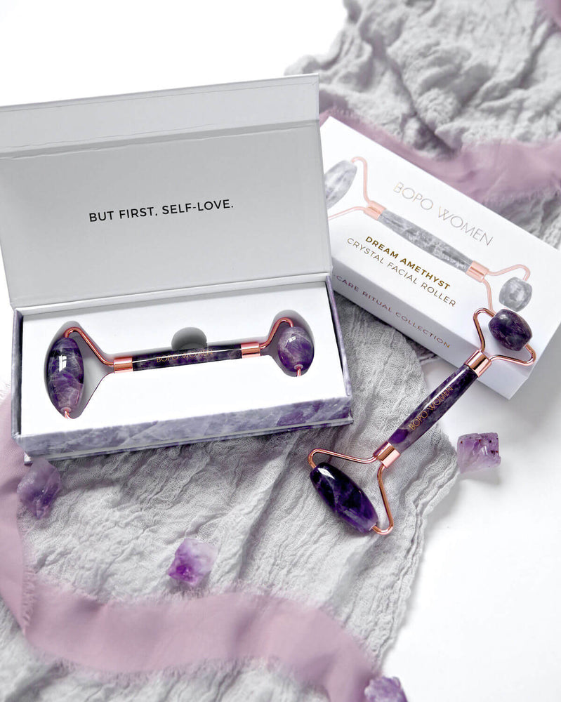 
                  
                    Dream Amethyst Facial Roller
                  
                