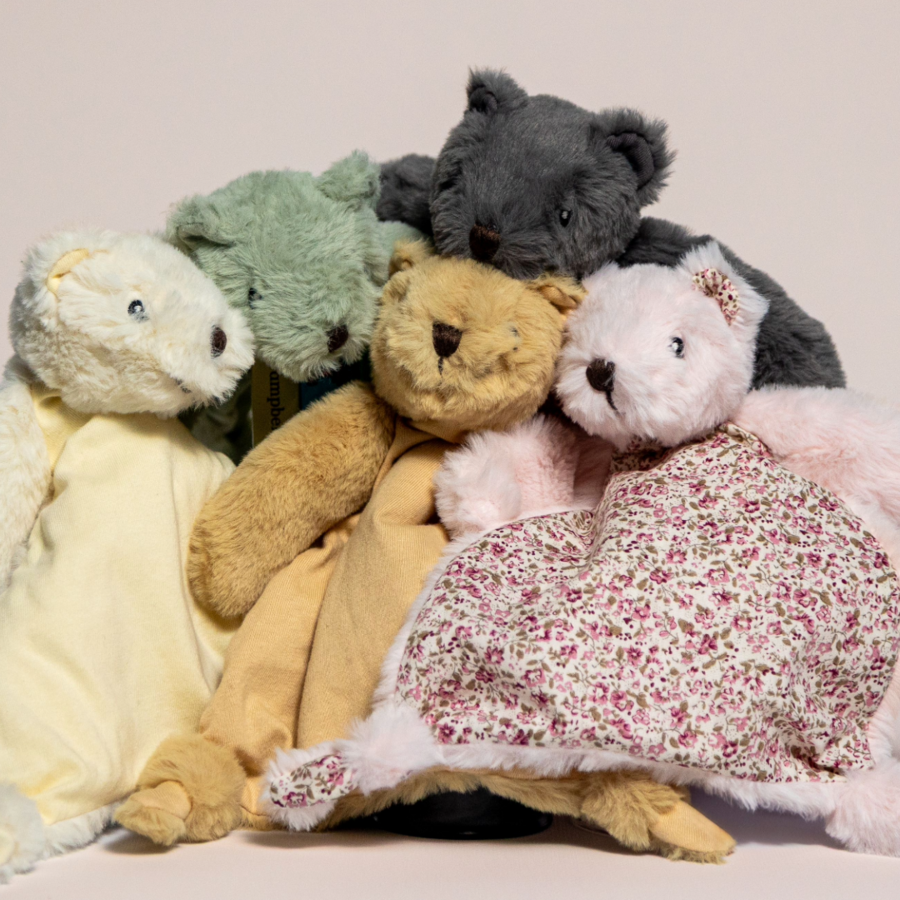 
                  
                    Littlefoot Bear Comforter | Fawn
                  
                