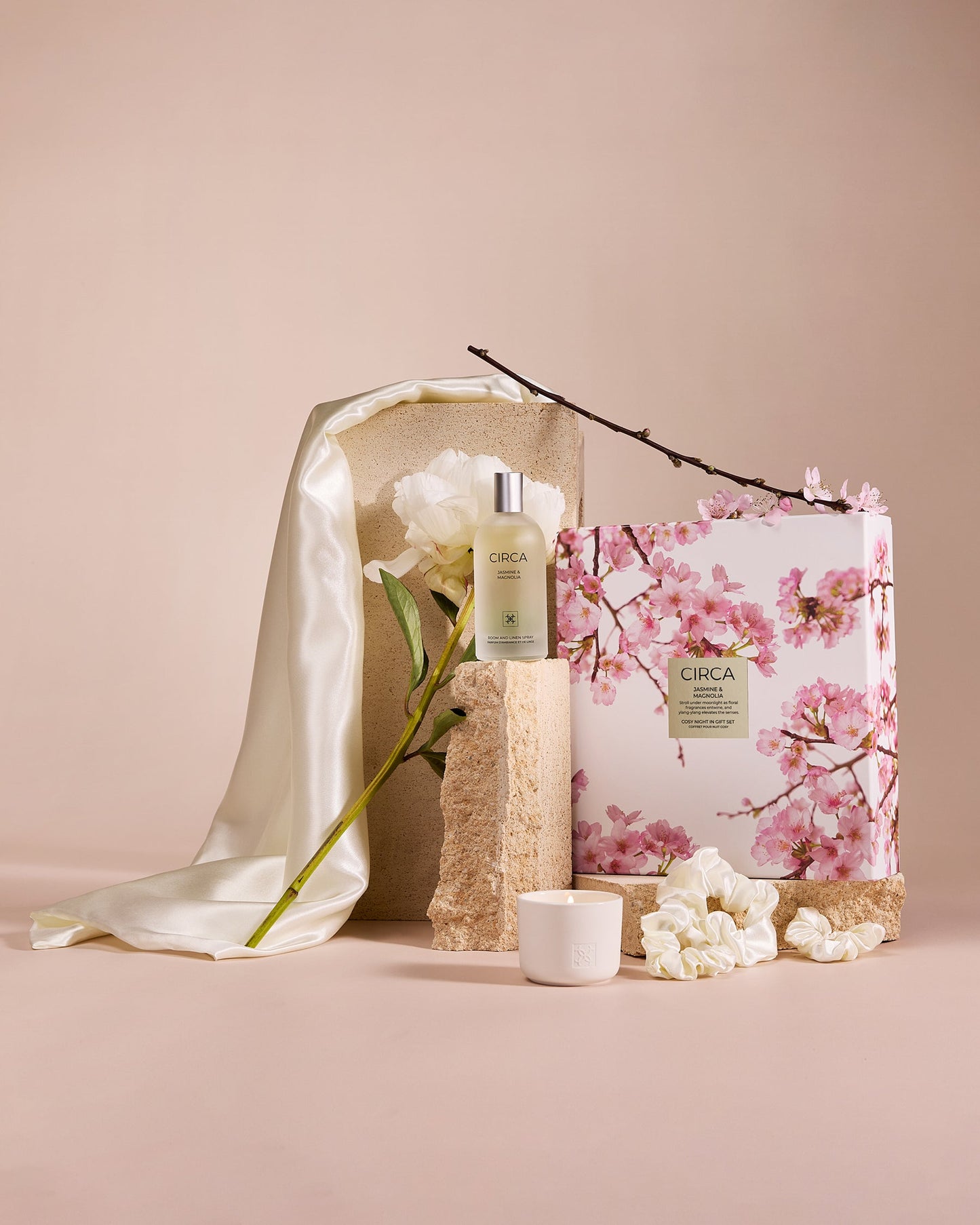 
                  
                    Circa Jasmine & Magnolia Cosy Night in Gift Set
                  
                