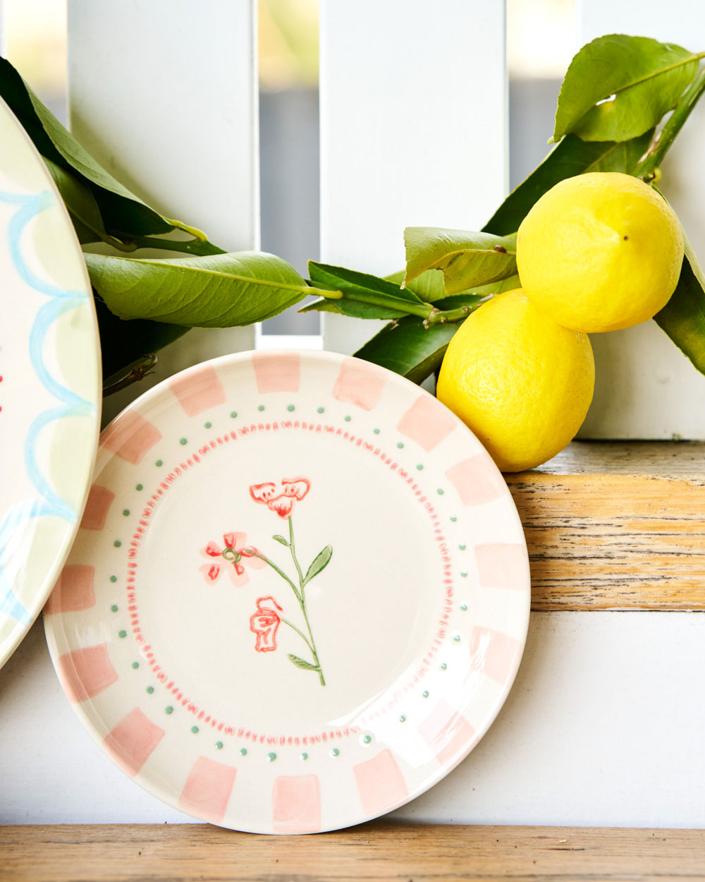 
                  
                    Robert Gordon Side Plate | Geranium
                  
                