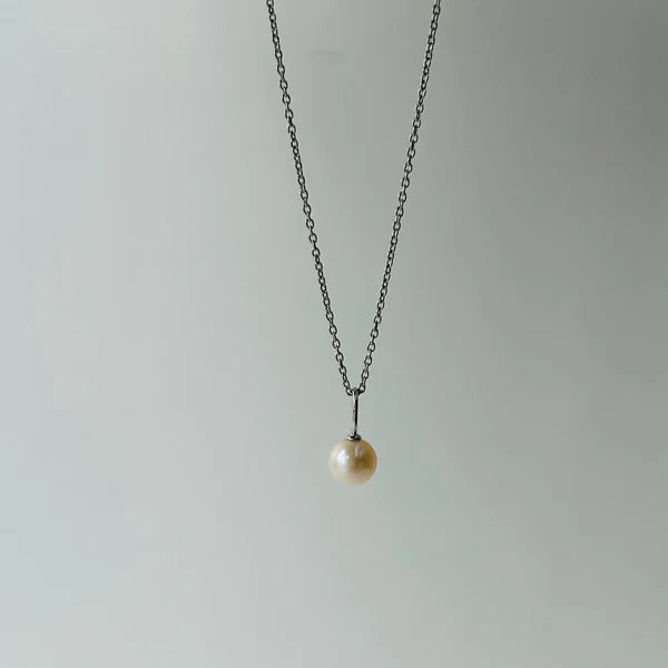 
                  
                    Little Taonga Fresh Water Pearl Necklace | Silver
                  
                